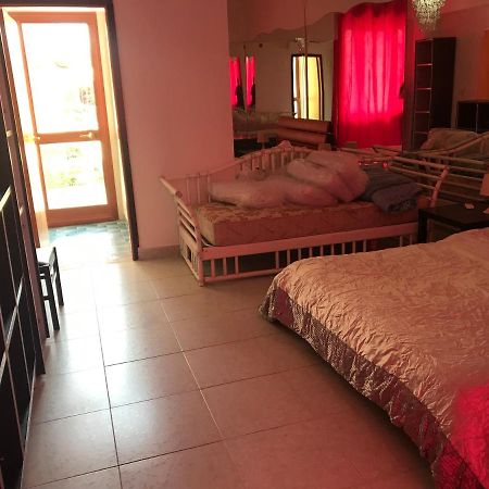 Villa Belvedere Mini Appartamento Pontecagnano Exterior foto