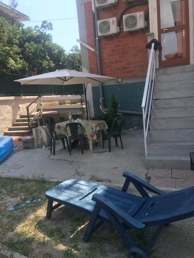Villa Belvedere Mini Appartamento Pontecagnano Exterior foto