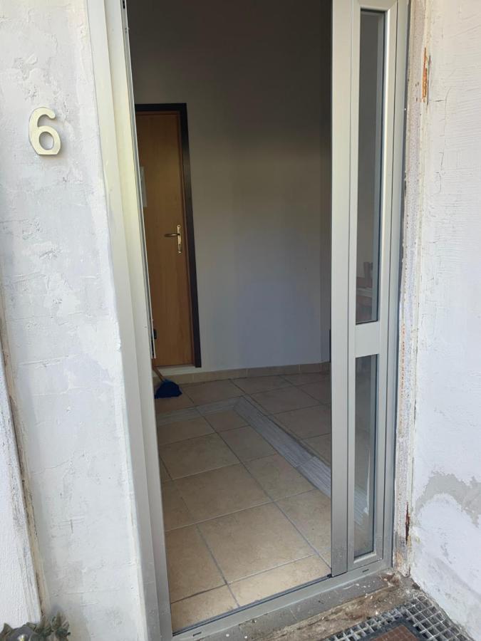 Villa Belvedere Mini Appartamento Pontecagnano Exterior foto